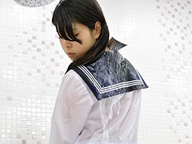 妄想女子校生 濡れて透ける制服 サンプル動画サムネイル